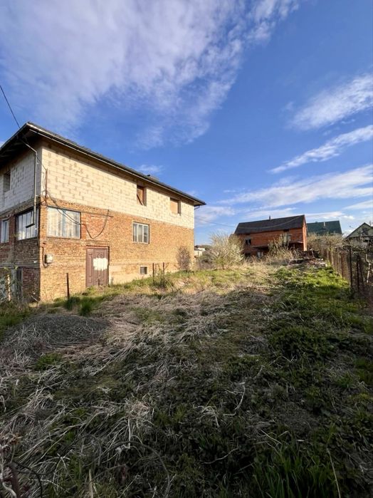 Продаж будинку с. Давидів, ділянка 10 сот.