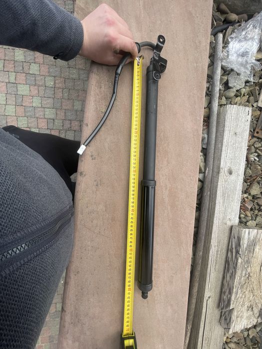 Електро привід багажника на Toyota Rav4 2018-2022 V(5)покоління