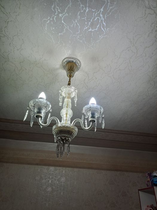 Люстра хрустальна