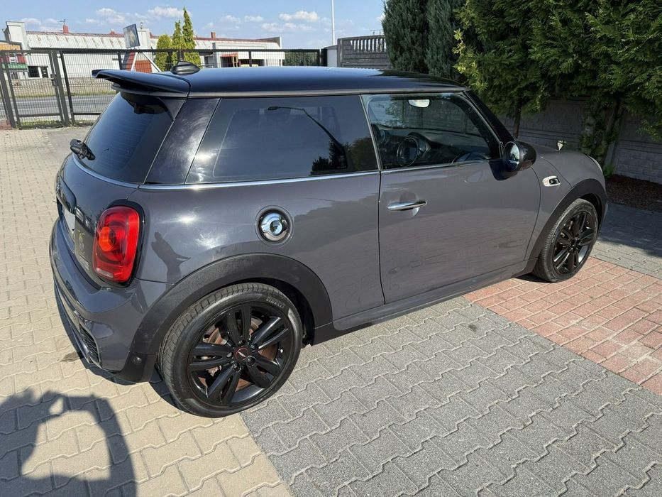 MINI Cooper S John Cooper Works
