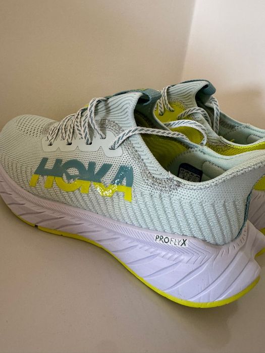 Ténis running Hoka Carbon x3 Tam 43 1 /3 novos