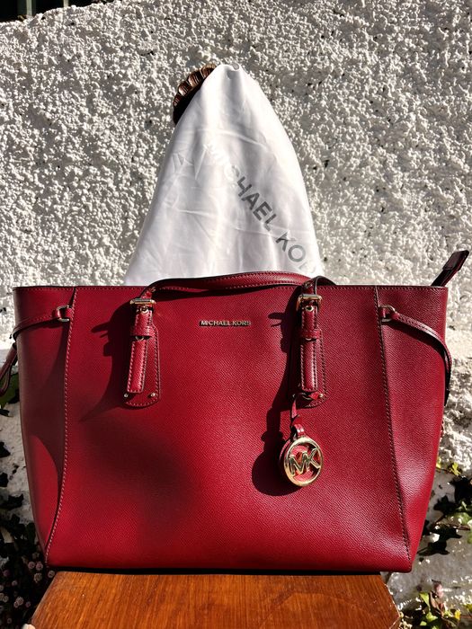 Vendo Mala Michael Kors Vermelha Nova