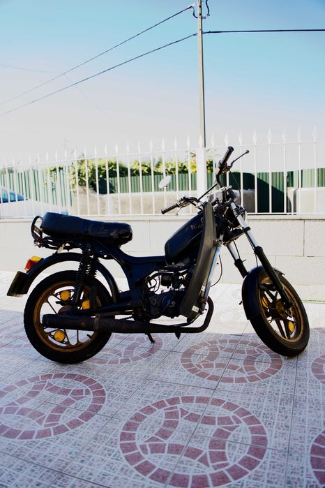 Motorizada Casal Boss