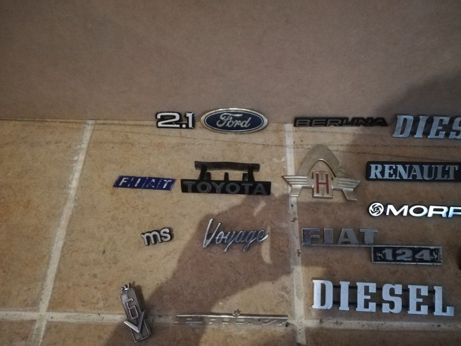 Emblemas / Símbolos carros antigos (VW, Citroën, Volvo, Renault, etc.)