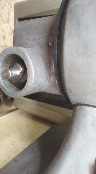 мясорубка Fama TS8 FTSM 101E