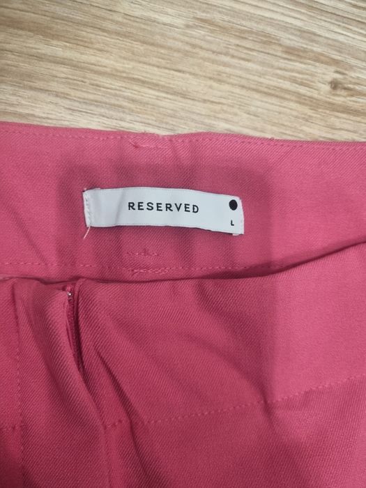 Spodnie Reserved  L
