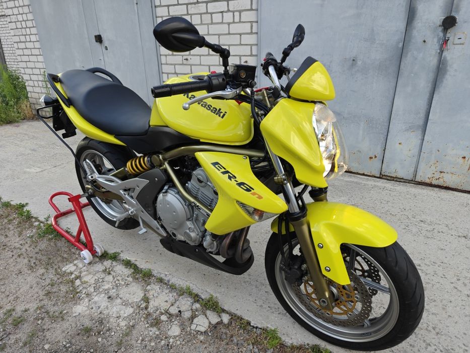 Kawasaki ER6N - 2005