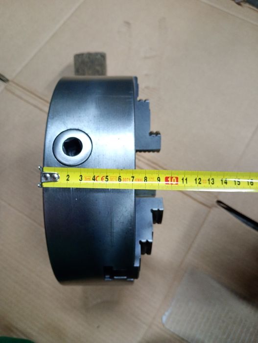 Uchwyt Tokarski 230mm