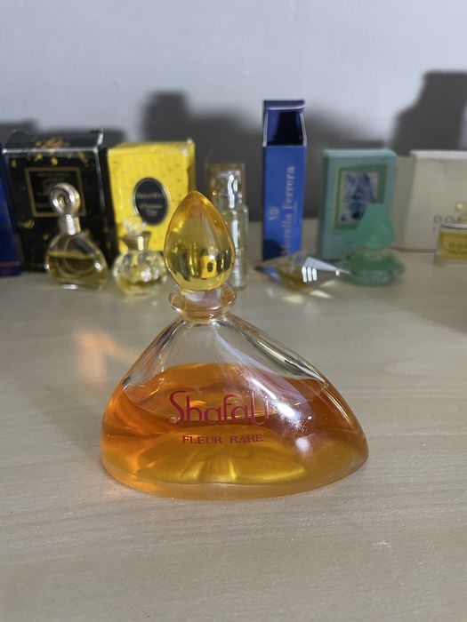 Вінтажні мініатюри-парфуми