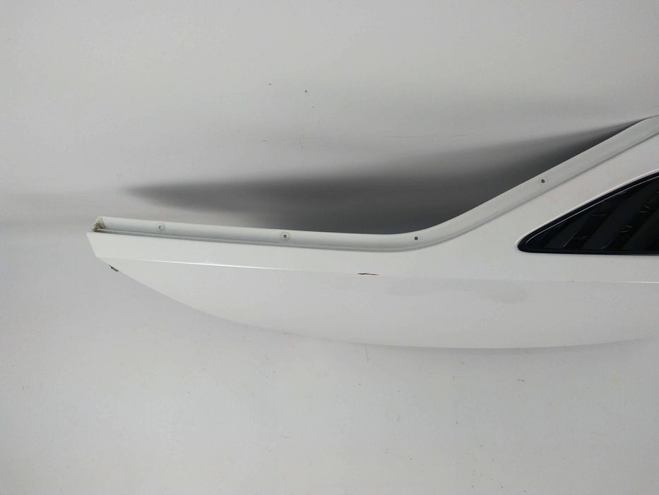 Chevrolet Corvette C7 błotnik prawy tył 2014-19