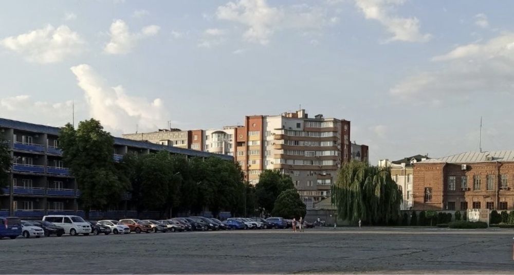 Продаж 2 кімн кв, центр, парк