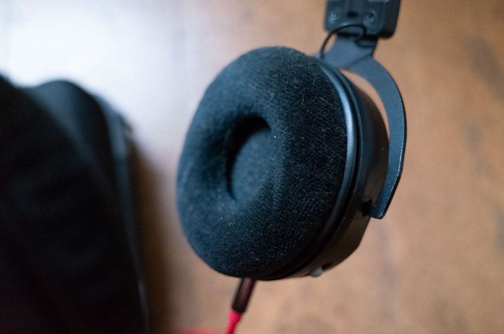 Auscultadores Beyerdynamic Custom Street, em excelente estado