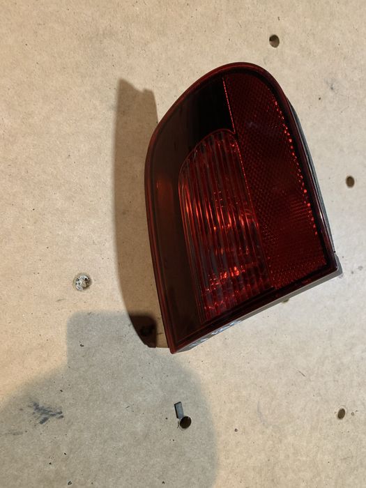 Farolins tras Mala VW EOS