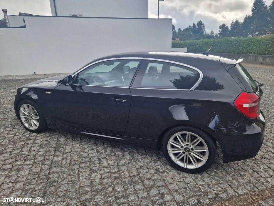 Vendo BMW Série 1 Coupé bem estimado e em óptimas condições gerais.
