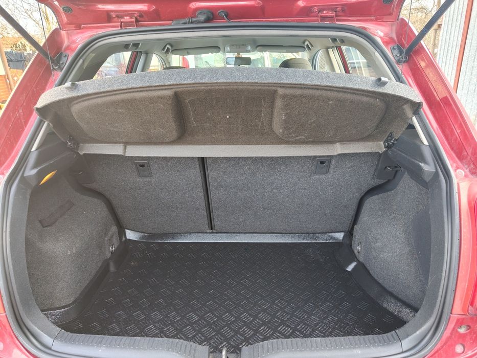 Toyota Auris polift ,zadbana środek czysty  ładny stan !