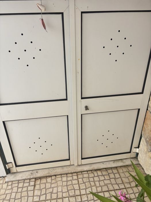 Portas de alumínio com aro usadas