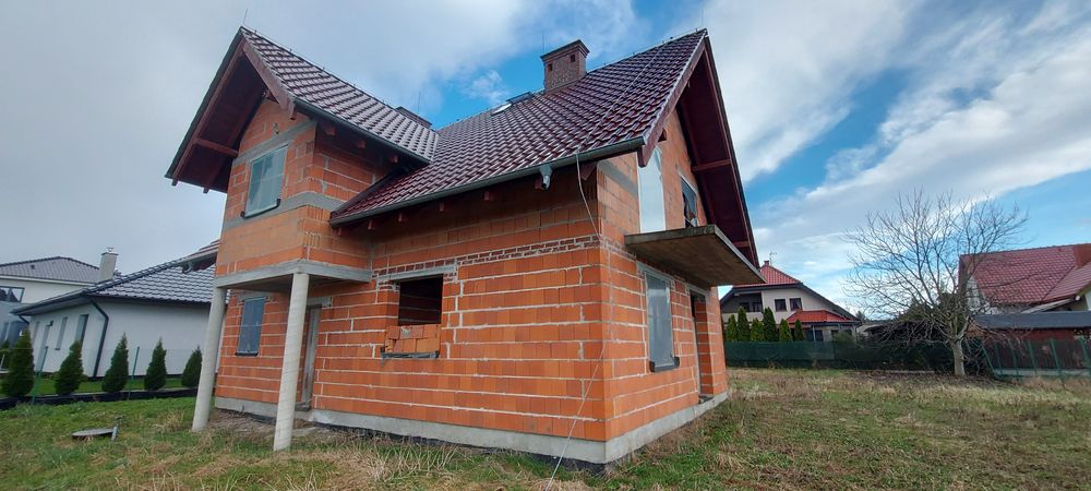 Sprzedam dom  w Kostrzynie wlkp 156 m2 stan surowy otwarty