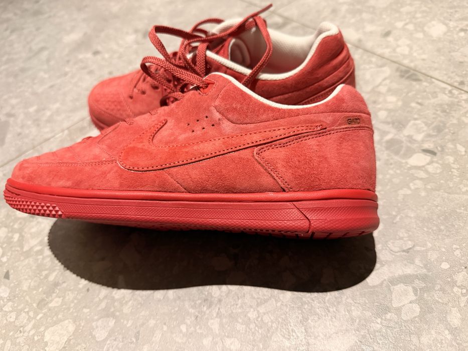 Nike Street Gato 5