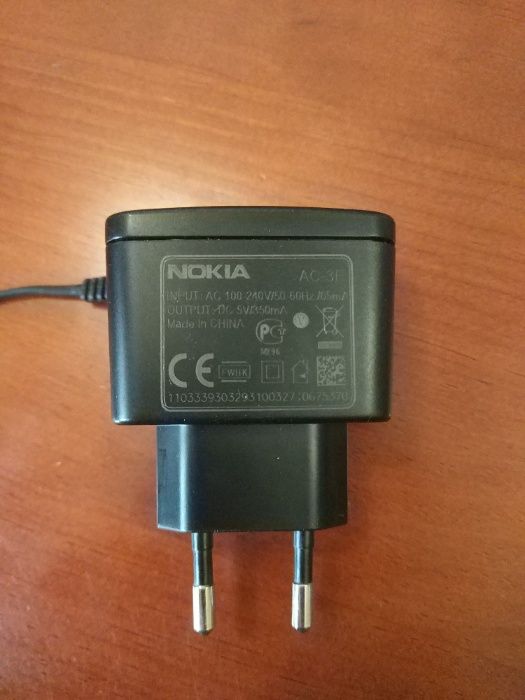 Carregadores Nokia ponta fina e grossa