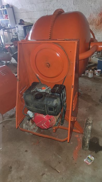 vendo batoneira em excelente estado