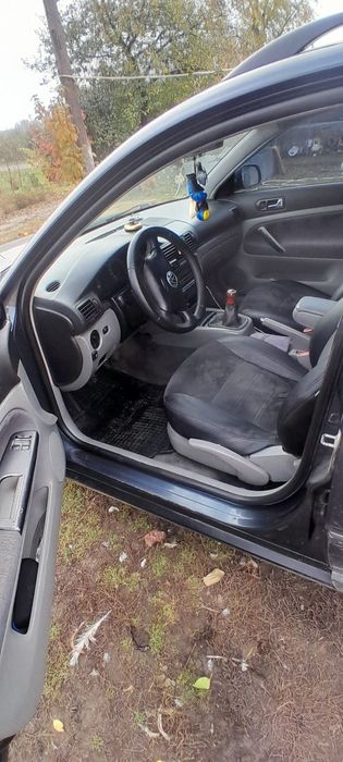 Продам власне авто Volkswagen Passat b5 2000 року