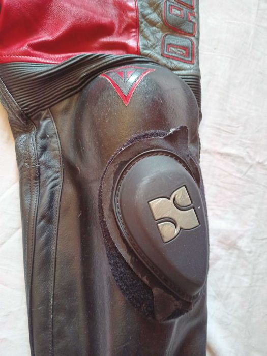 Мотокуртка,Мотокостюм Dainese