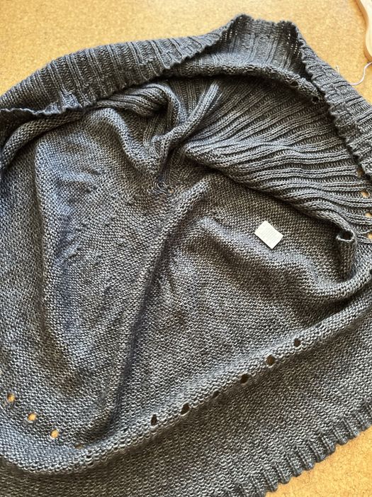 Casaco Malha Oversized Cinza Escuro | Estilo Capa / Poncho Aberto
