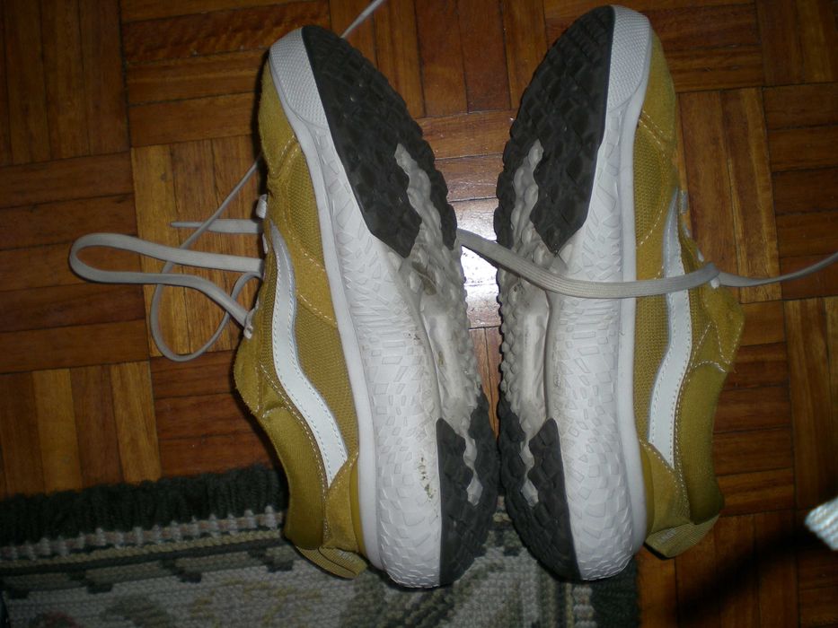 Ténis VANS n.º 41 - cor de mostarda