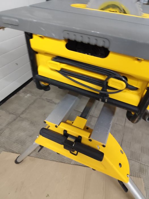 DeWal DW745 пила настільна циркулярка Деволт оригінал