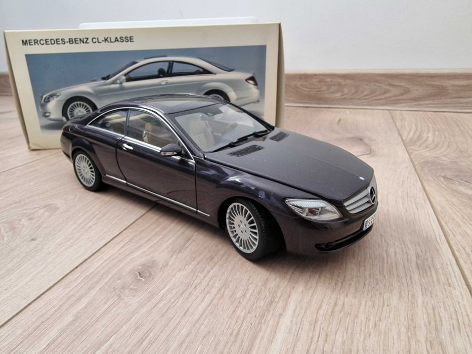 Model Mercedes CL-Klasse w216 Autoart 1:18 rzadki kolor.