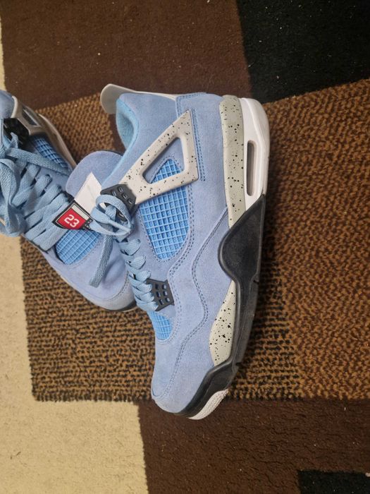 Air jordan 4 retro uniwersity blue
