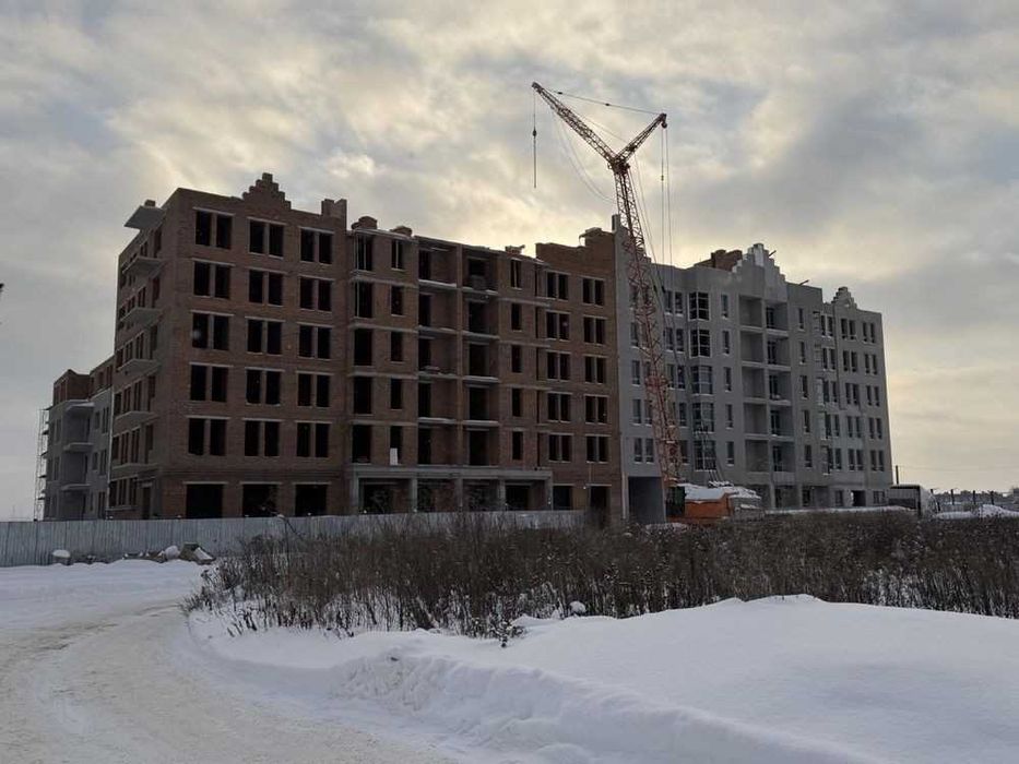 Продам комерційне приміщення в ЖК "Брюгге" Щасливе