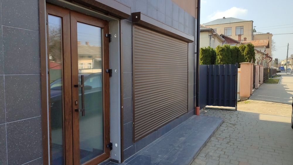 Можл продаж!! офіс від 12, 32, 45 кВ.м окремий вхід, завжди є світло!!