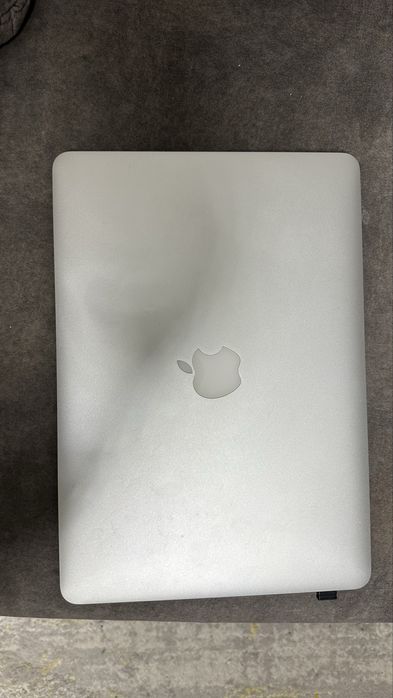Apple MacBook Air 2017 13’
