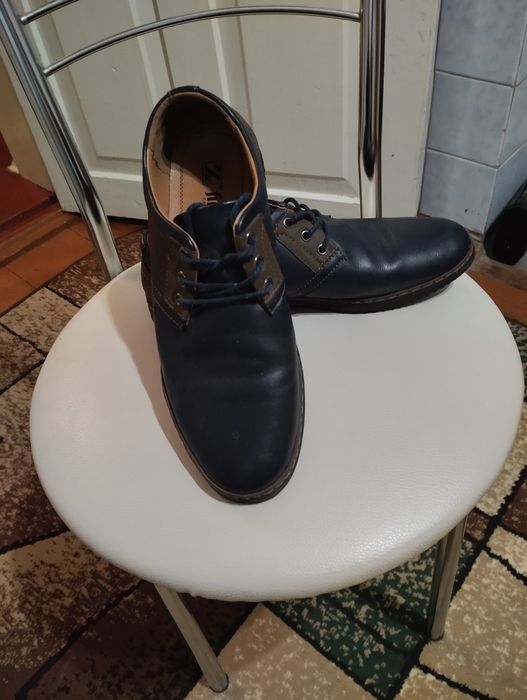 Продам мужские  кожаные туфли