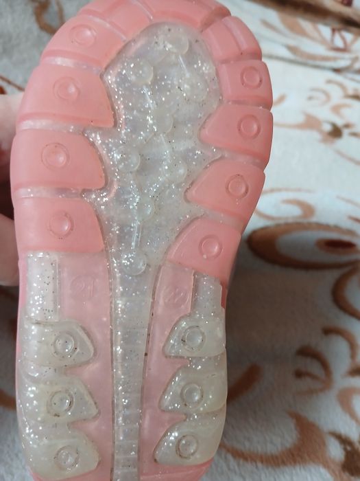 Зимові сапоги для дівчинки