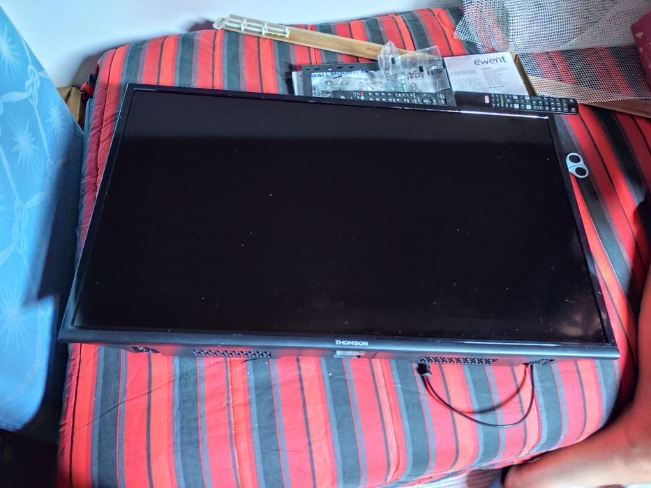TV Thompson Smart TV 32 polegadas