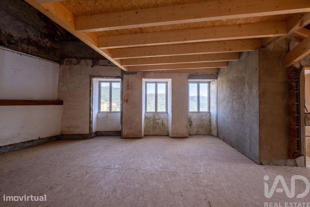 Casa / Villa T2 em Penacova de 158,75 m2
