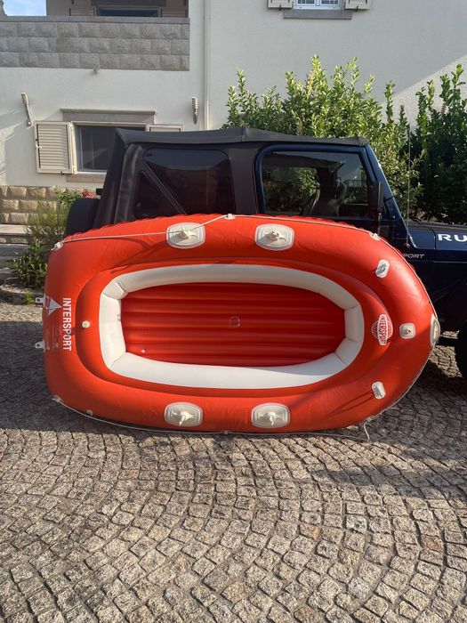 Barco insuflável
