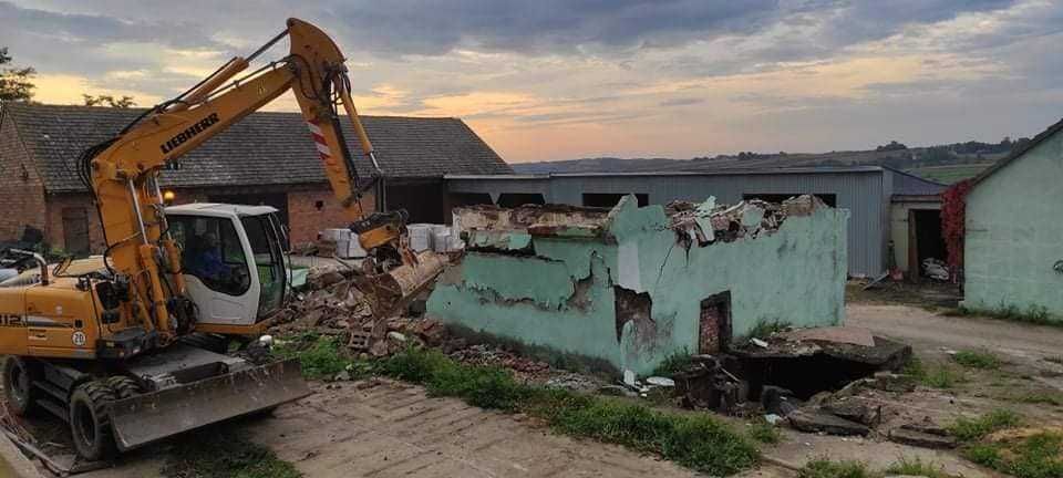 Prace ziemne,  Roboty rozbiórkowe, utwardzanie terenu!