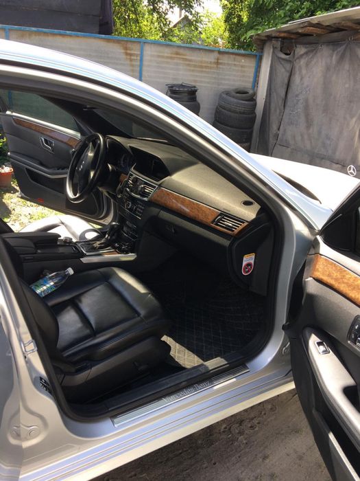 Mercedes-Benz w212 2010