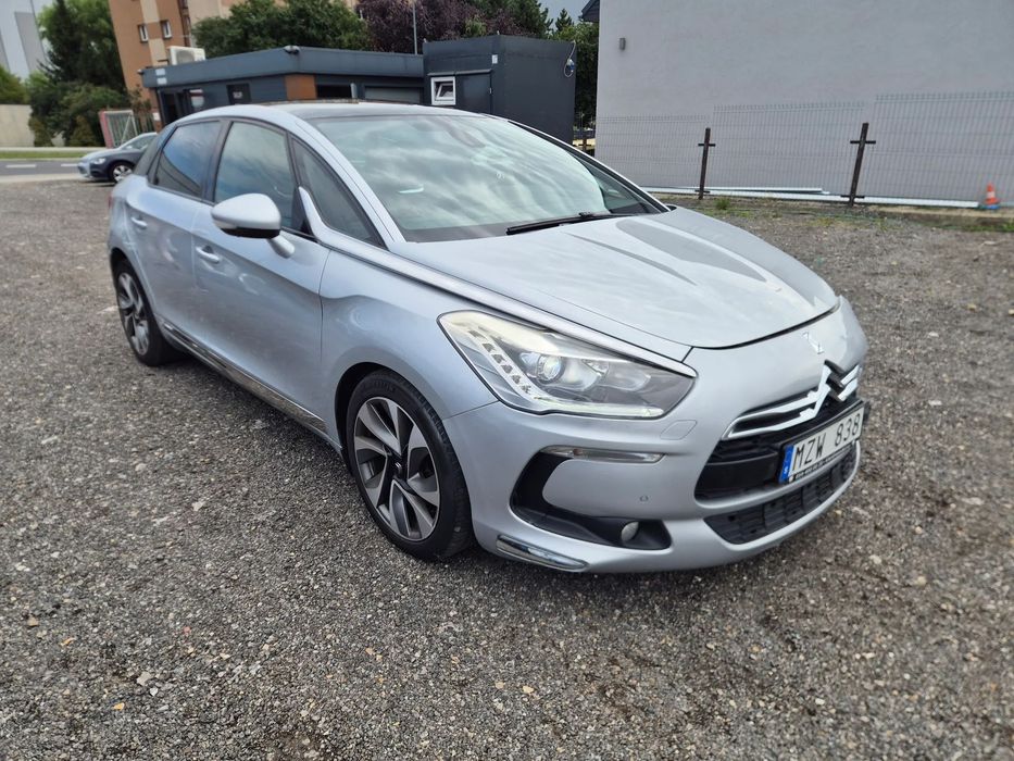 Citroën DS5
