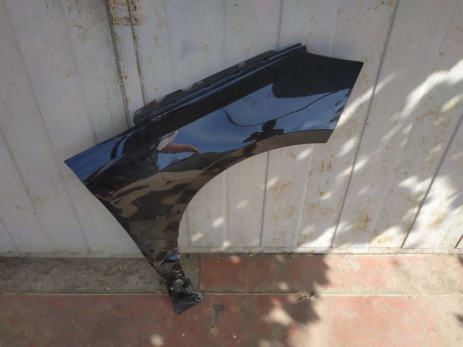 Крыло правое Пежо 308sw.2015.требуещее ремонта
