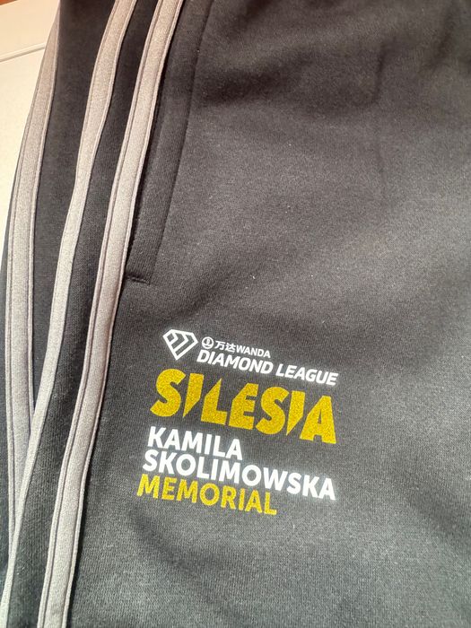 Czarne Spodnie dresowe bawełniane Adidas Diamentowa Liga Chorzów M/38