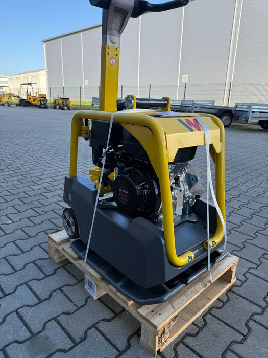 Zagęszczarka rewersyjna Wacker Neuson BPU 3750 A Honda GX270 240 kg