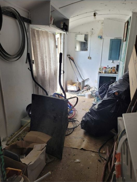 Barak budowlany na działkę