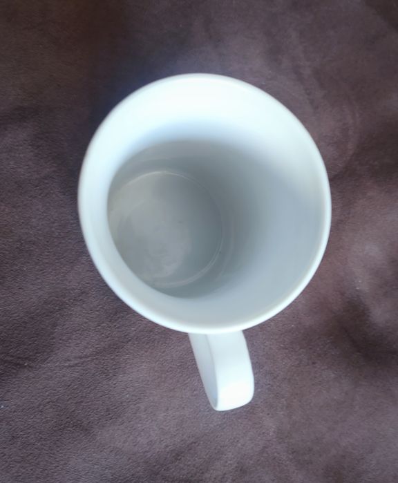 Kubek ceramiczny art deco w kwiatki kolorowy