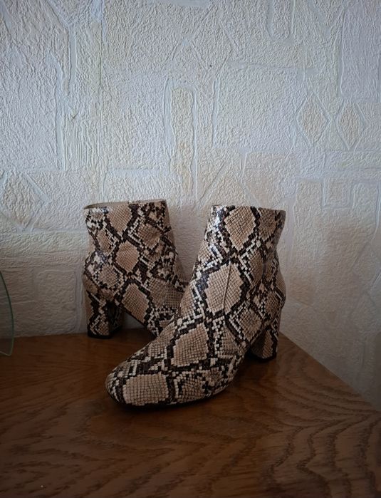 Ботинки женские демисезонные