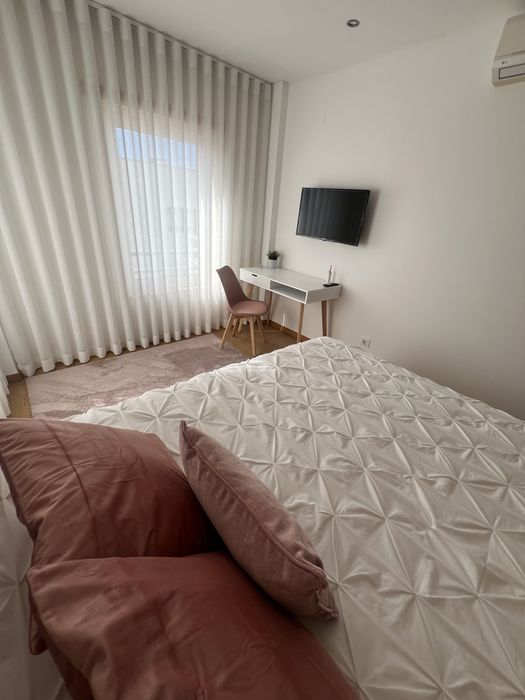 Aluga-se quarto Oeiras