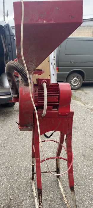 Продам зернодробилку, ДКУ.